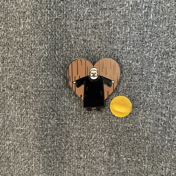 Game of Thrones Hodor Enamel Pin - Picture 3 of 4
